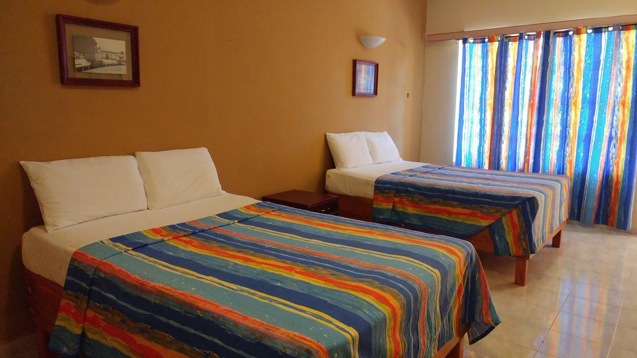 Sun Suites Cozumel Exterior foto